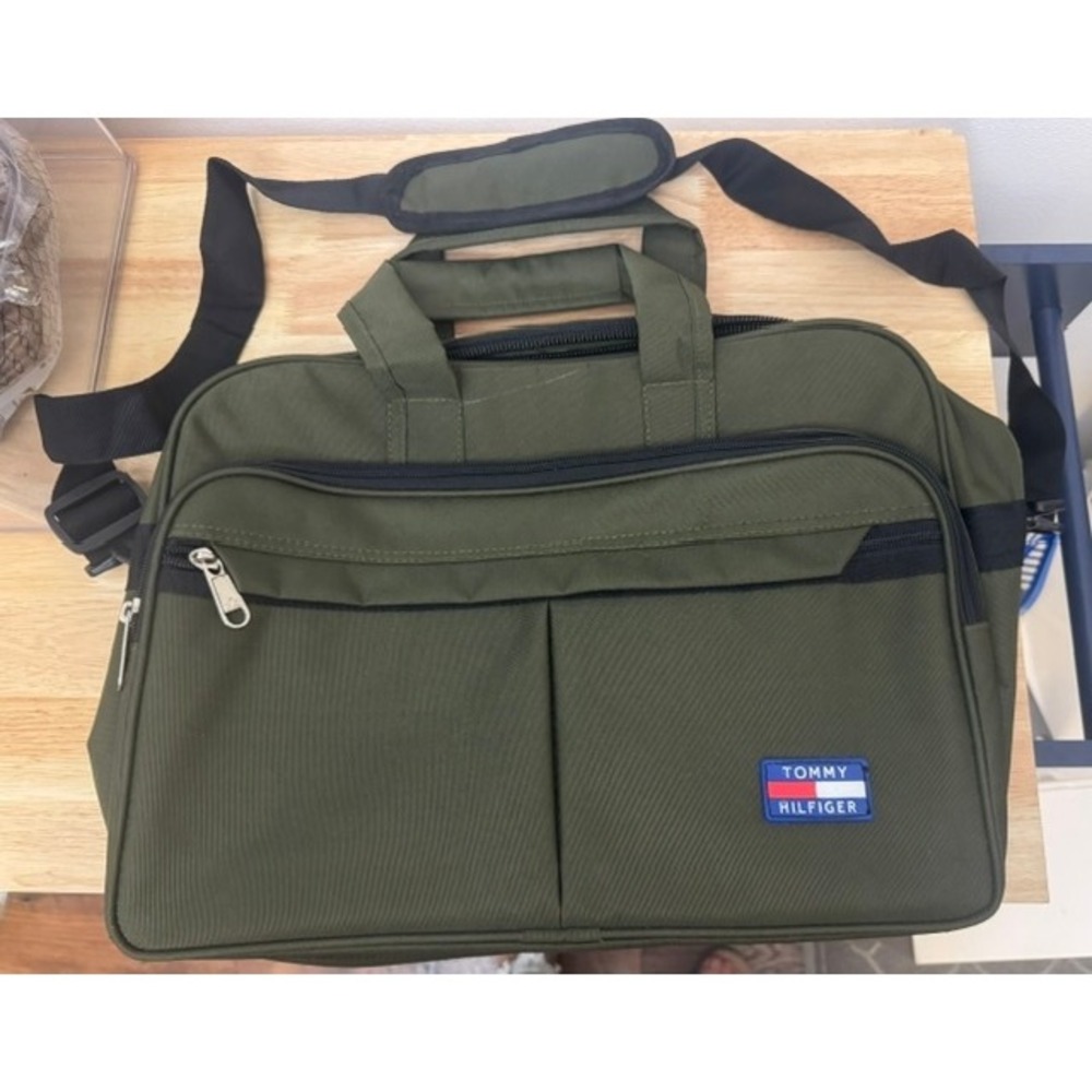 Tommy Hilfiger Messenger Bag Olive Green Canvas Laptop Briefcase Travel Bag